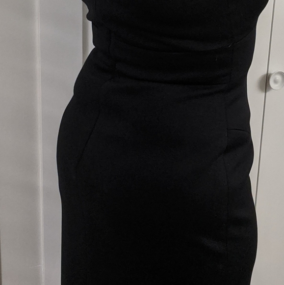 Dress - Picture 4 of 4